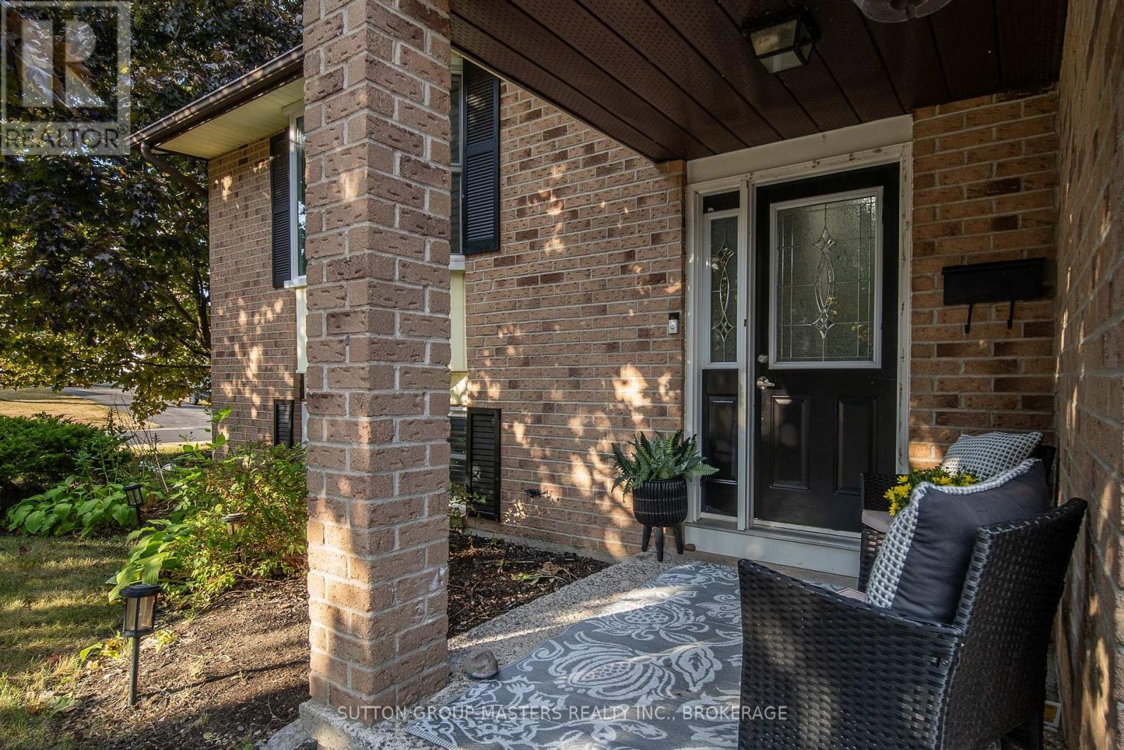 66 Nicholson Crescent, Loyalist, Ontario  K7N 1X1 - Photo 3 - X12603848