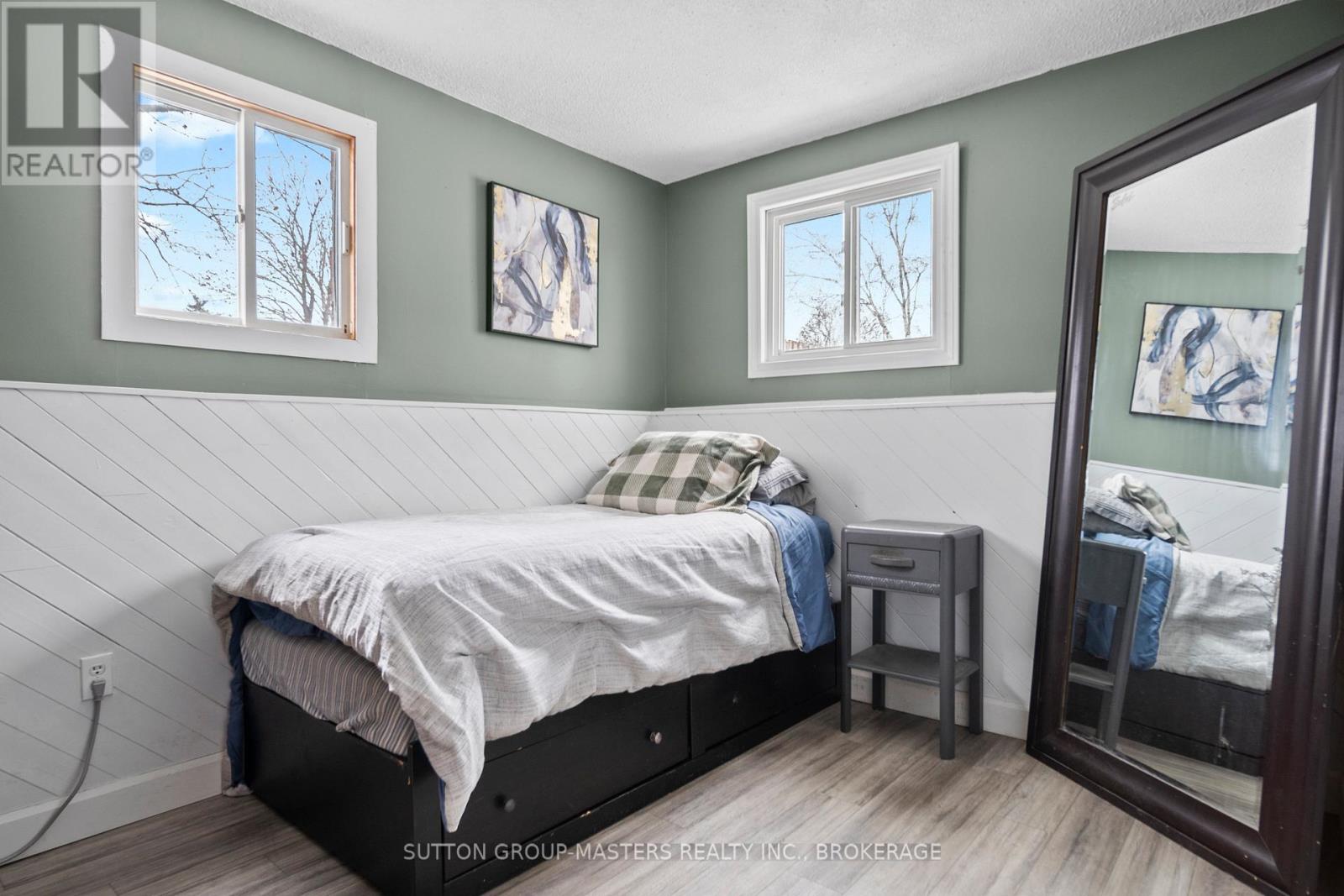 66 Nicholson Crescent, Loyalist, Ontario  K7N 1X1 - Photo 33 - X12603848