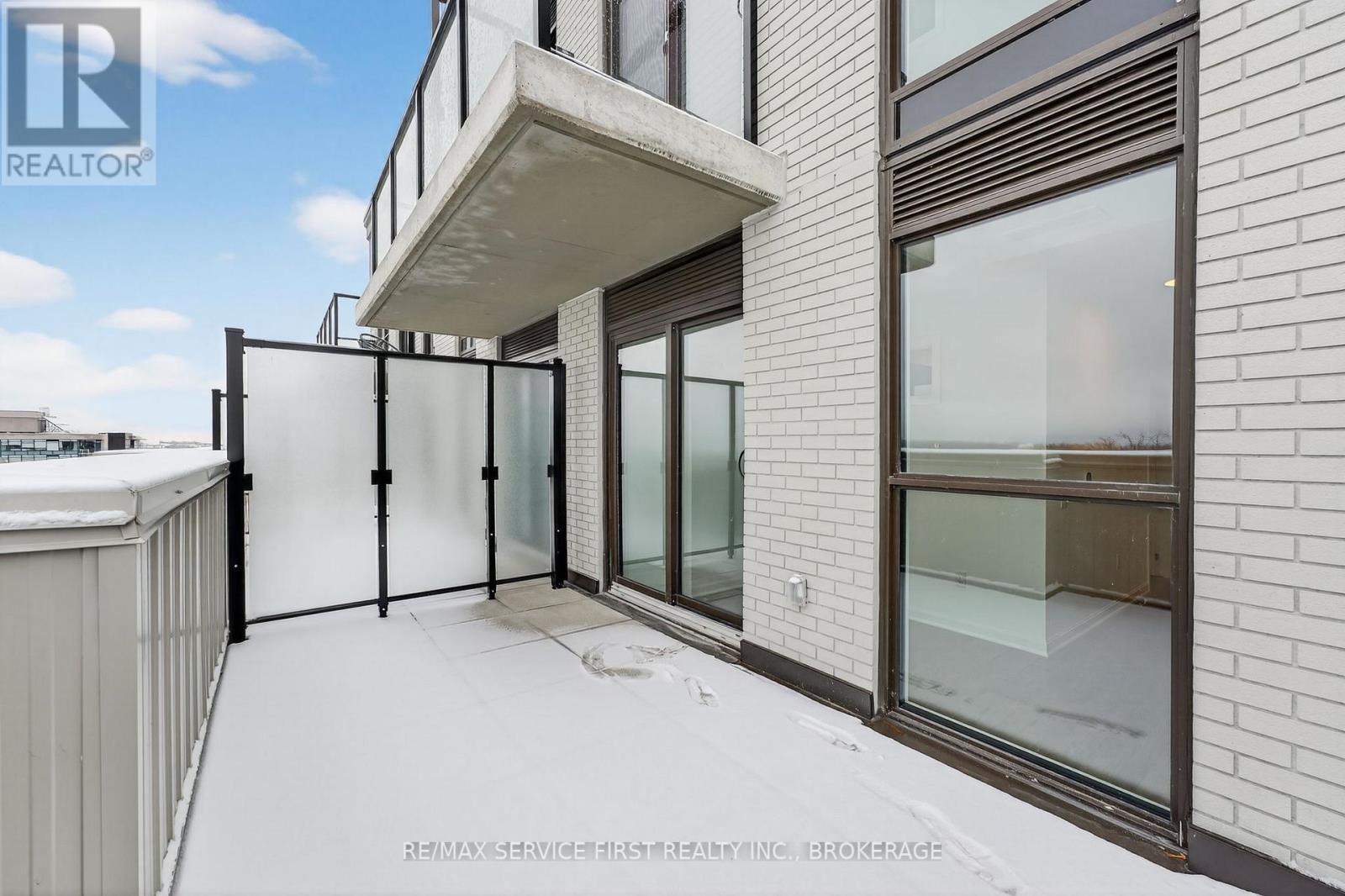 613 - 223 Princess Street, Kingston (East Of Sir John A. Blvd), Ontario  K7L 0G8 - Photo 11 - X12603850