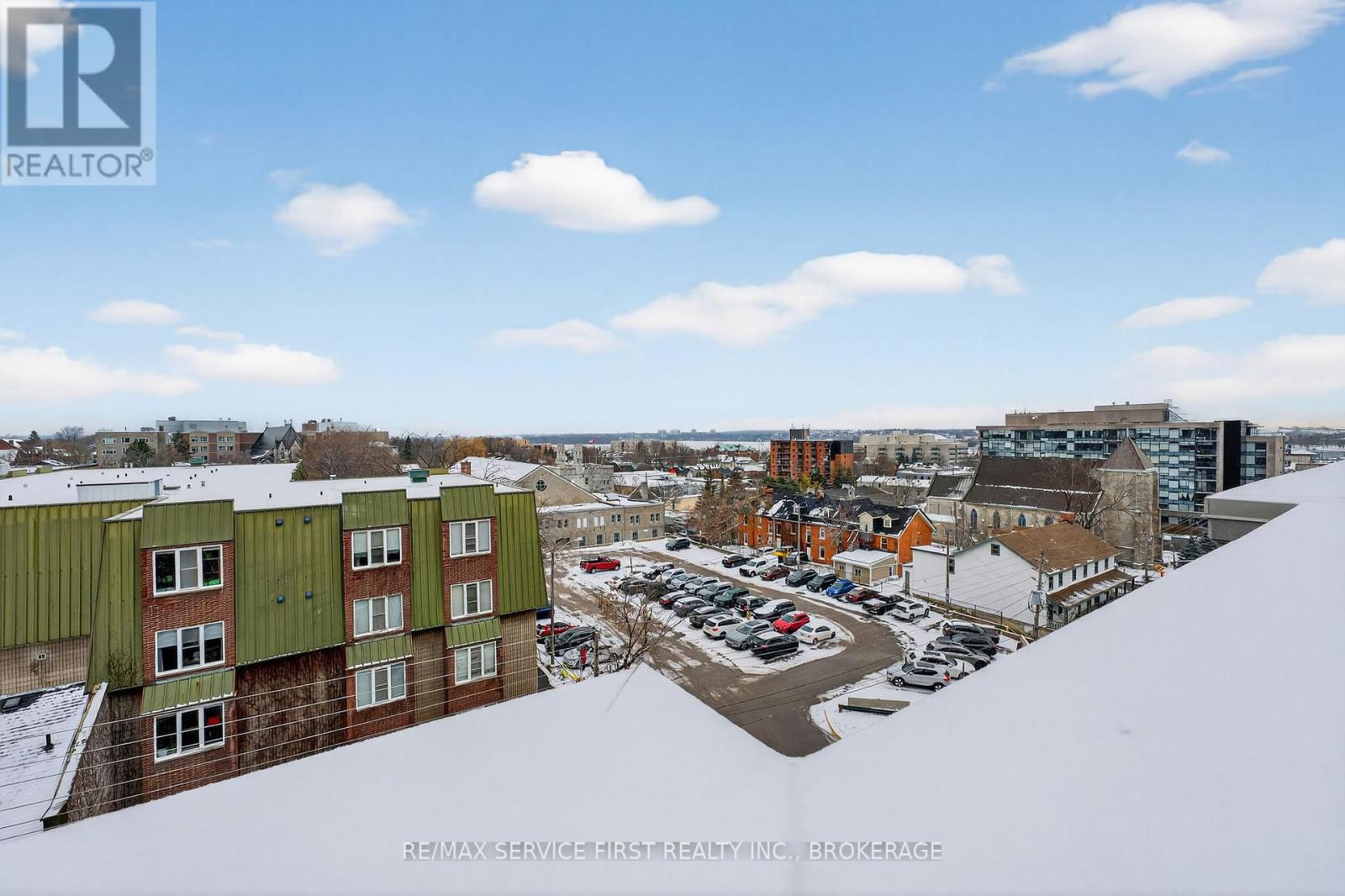 613 - 223 Princess Street, Kingston (East Of Sir John A. Blvd), Ontario  K7L 0G8 - Photo 12 - X12603850