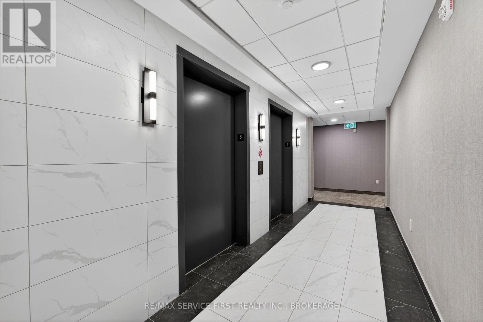 613 - 223 Princess Street, Kingston (East Of Sir John A. Blvd), Ontario  K7L 0G8 - Photo 19 - X12603850