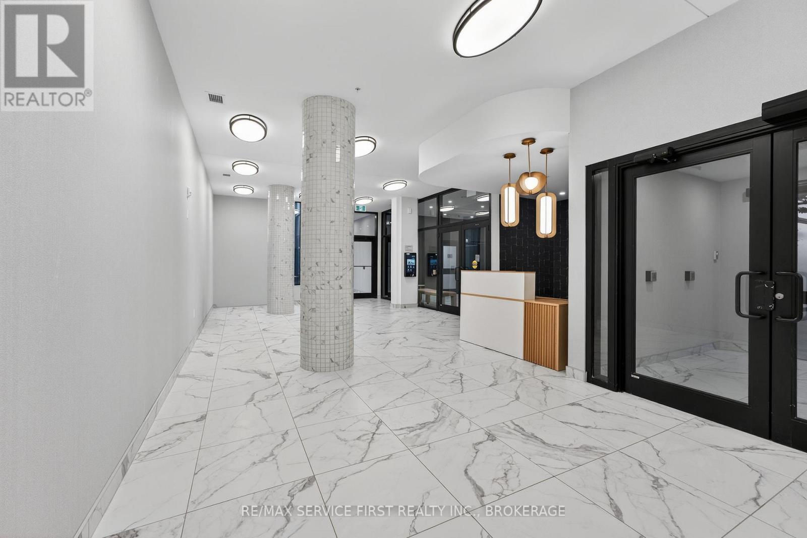 613 - 223 Princess Street, Kingston, Ontario  K7L 0G8 - Photo 4 - X12603864