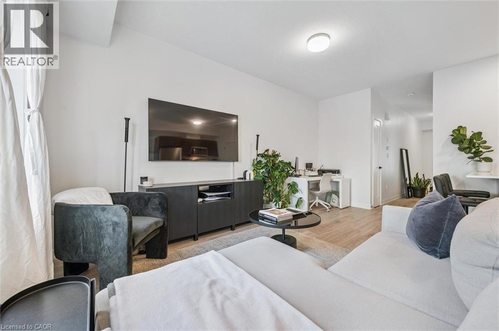 205 West Oak Trail Unit# 53, Kitchener, Ontario  N2R 0R9 - Photo 10 - 40771647