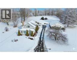 58 High Street, Hartland, Ca