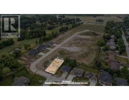 37 EAST GLEN DRIVE, Lambton Shores, Ontario