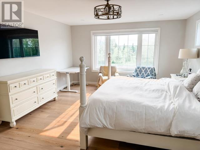 2105 Foothill Dr, Thunder Bay, Ontario  P7J 0L1 - Photo 29 - TB253619