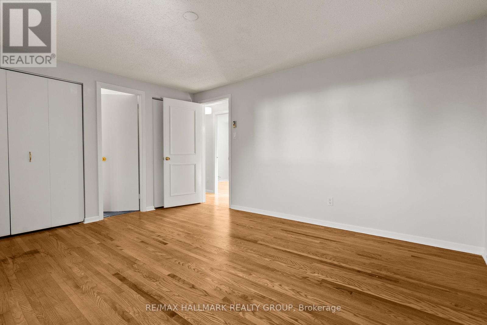 26 Ettrick Crescent, Ottawa, Ontario  K2J 1G1 - Photo 7 - X12603880