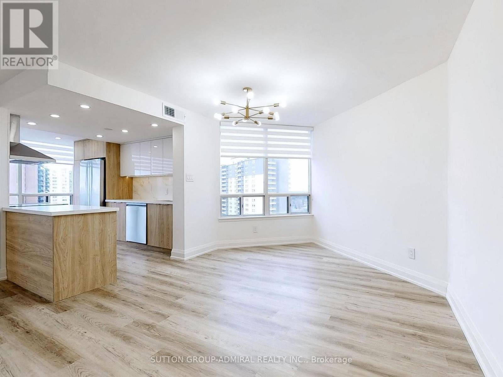 1210 - 1101 Steeles Avenue W, Toronto, Ontario M2R 3W5 - Photo 10 - C12349348