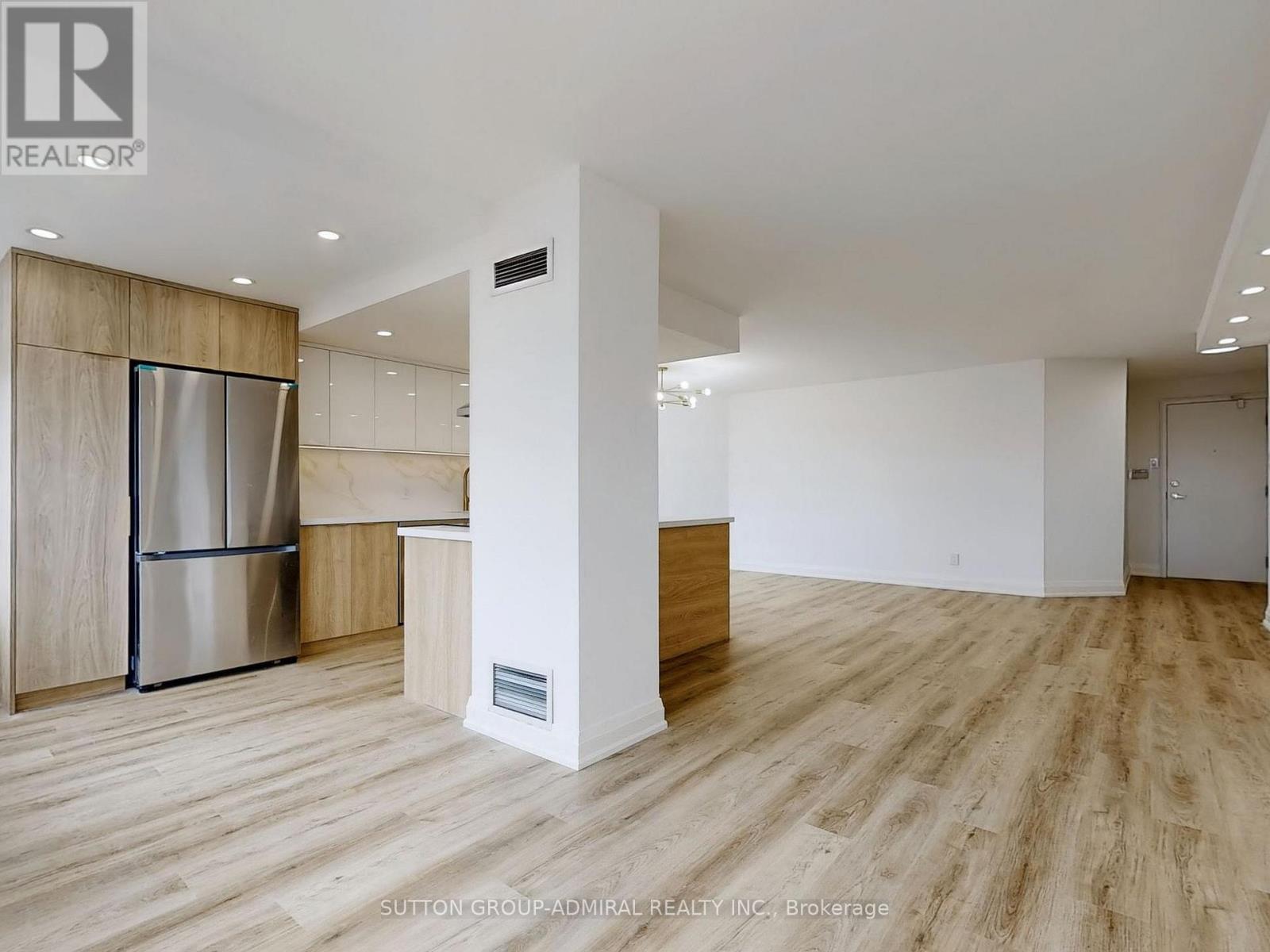 1210 - 1101 Steeles Avenue W, Toronto, Ontario M2R 3W5 - Photo 9 - C12349348