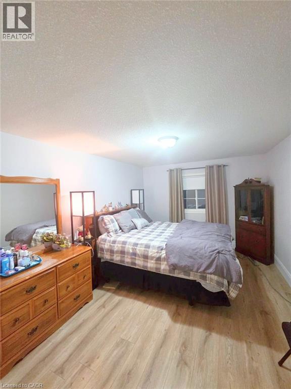 235 Prosperity Drive, Kitchener, Ontario  N2E 4B1 - Photo 5 - 40792367