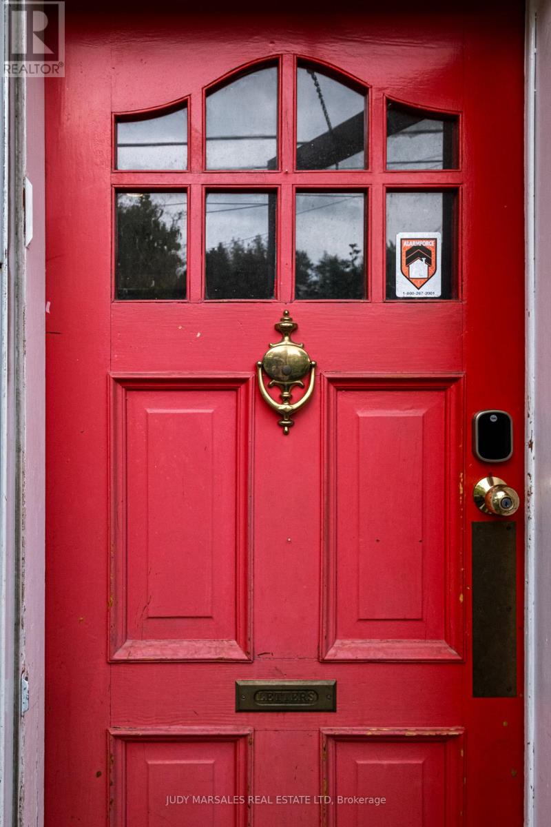 185 East 13th Street, Hamilton, Ontario  L9A 3Z6 - Photo 2 - X12451965