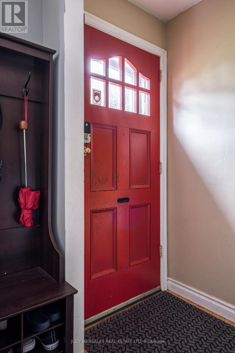 185 East 13th Street, Hamilton, Ontario  L9A 3Z6 - Photo 9 - X12451965