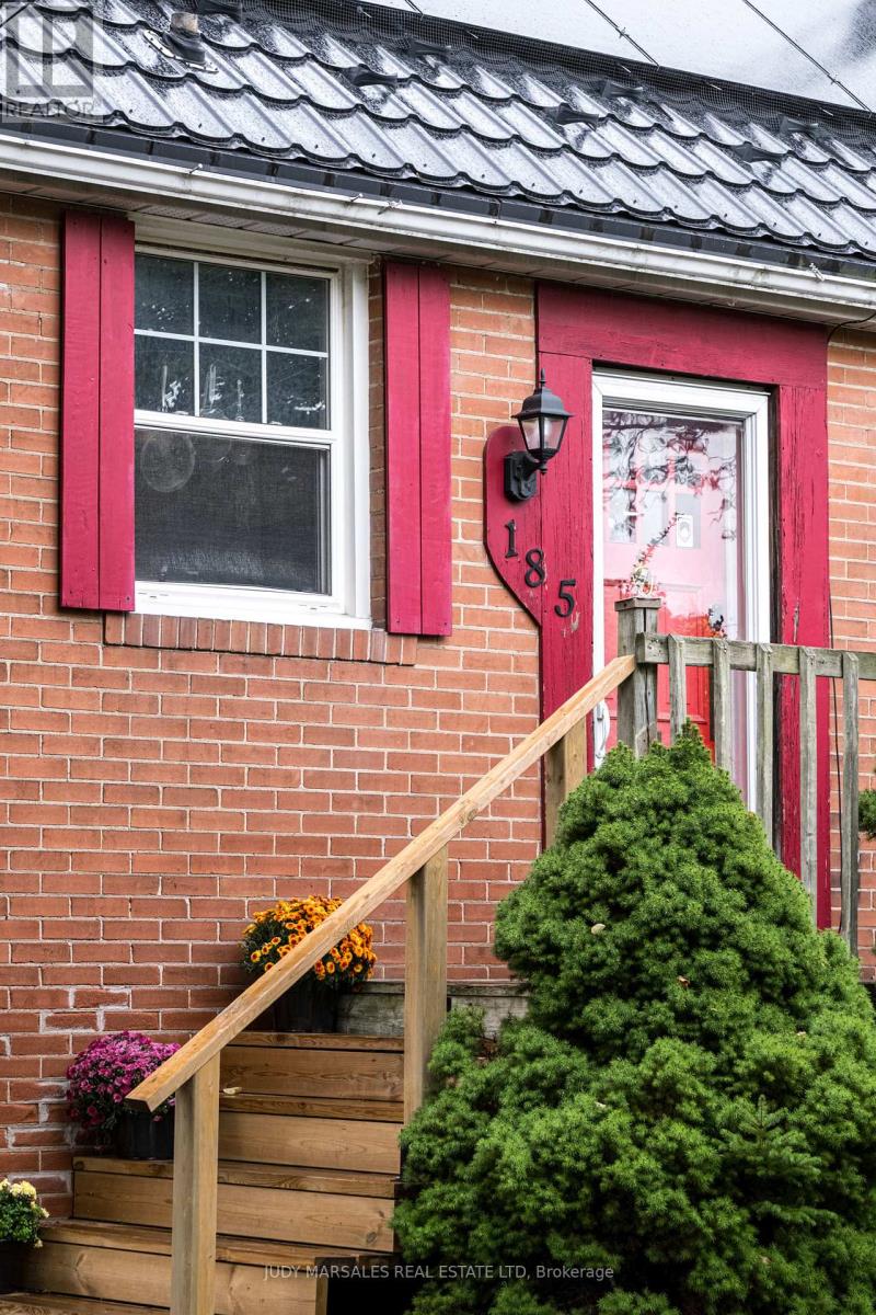 185 East 13th Street, Hamilton, Ontario  L9A 3Z6 - Photo 5 - X12451965