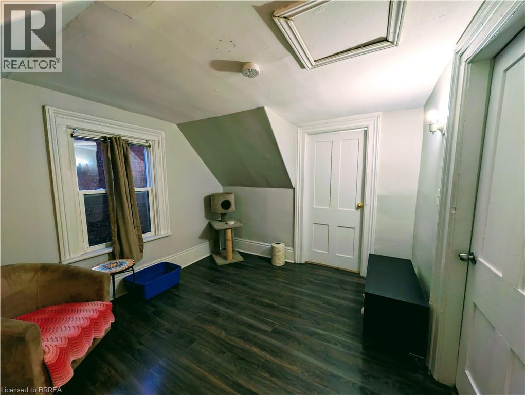153 Brock Street, Brantford, Ontario  N3S 5W2 - Photo 23 - 40792513