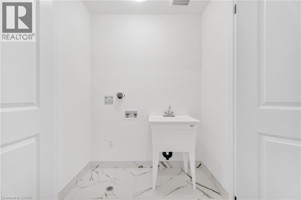 22 Roselawn Avenue, Ancaster, Ontario L9G 2H9 - Photo 22 - 40714240