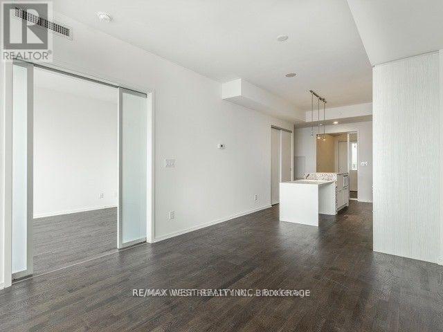 6208 - 1 Bloor Street E, Toronto, Ontario  M4W 1A9 - Photo 3 - C12603844
