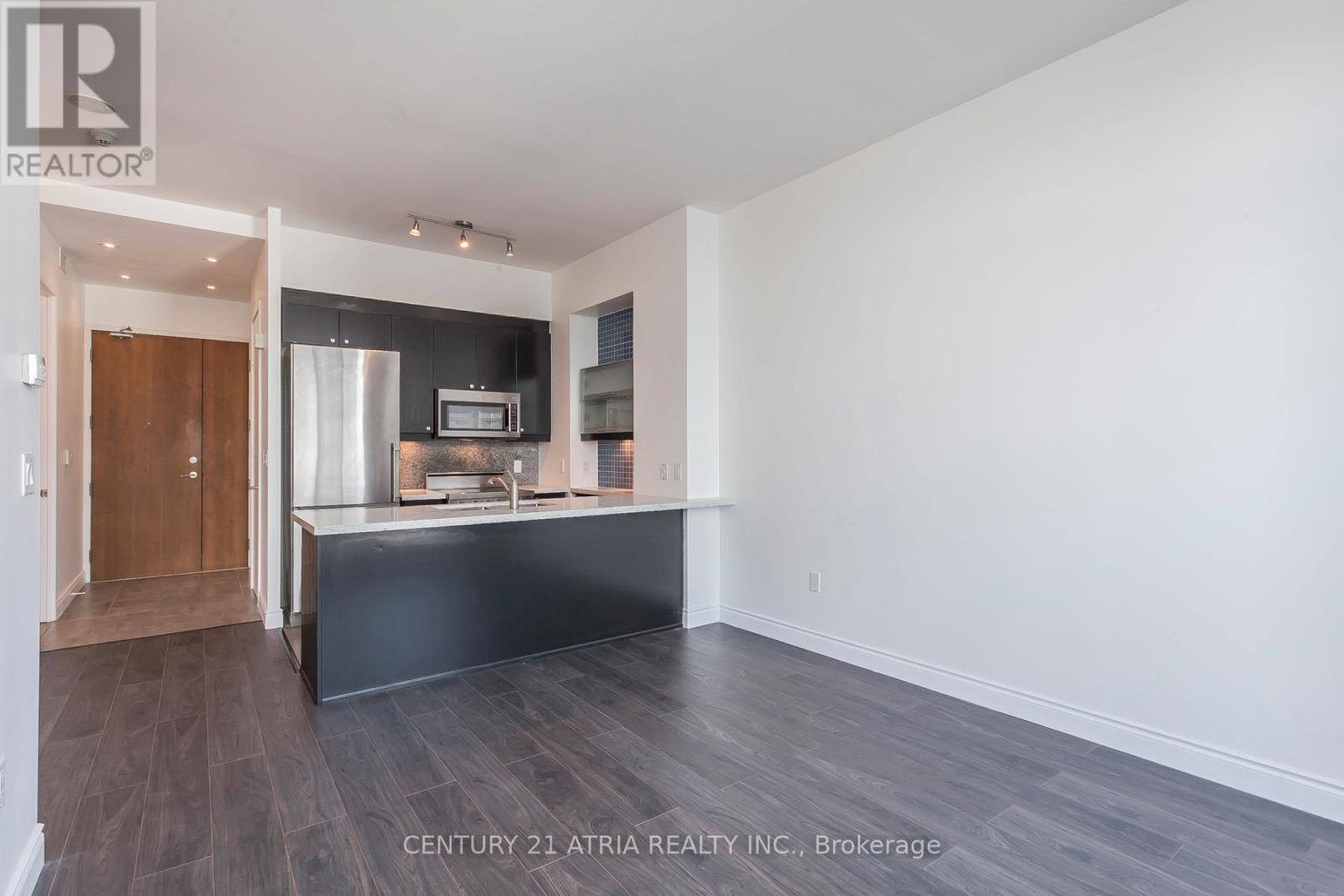 PH03 - 11 BRUNEL COURT, Toronto, Ontario