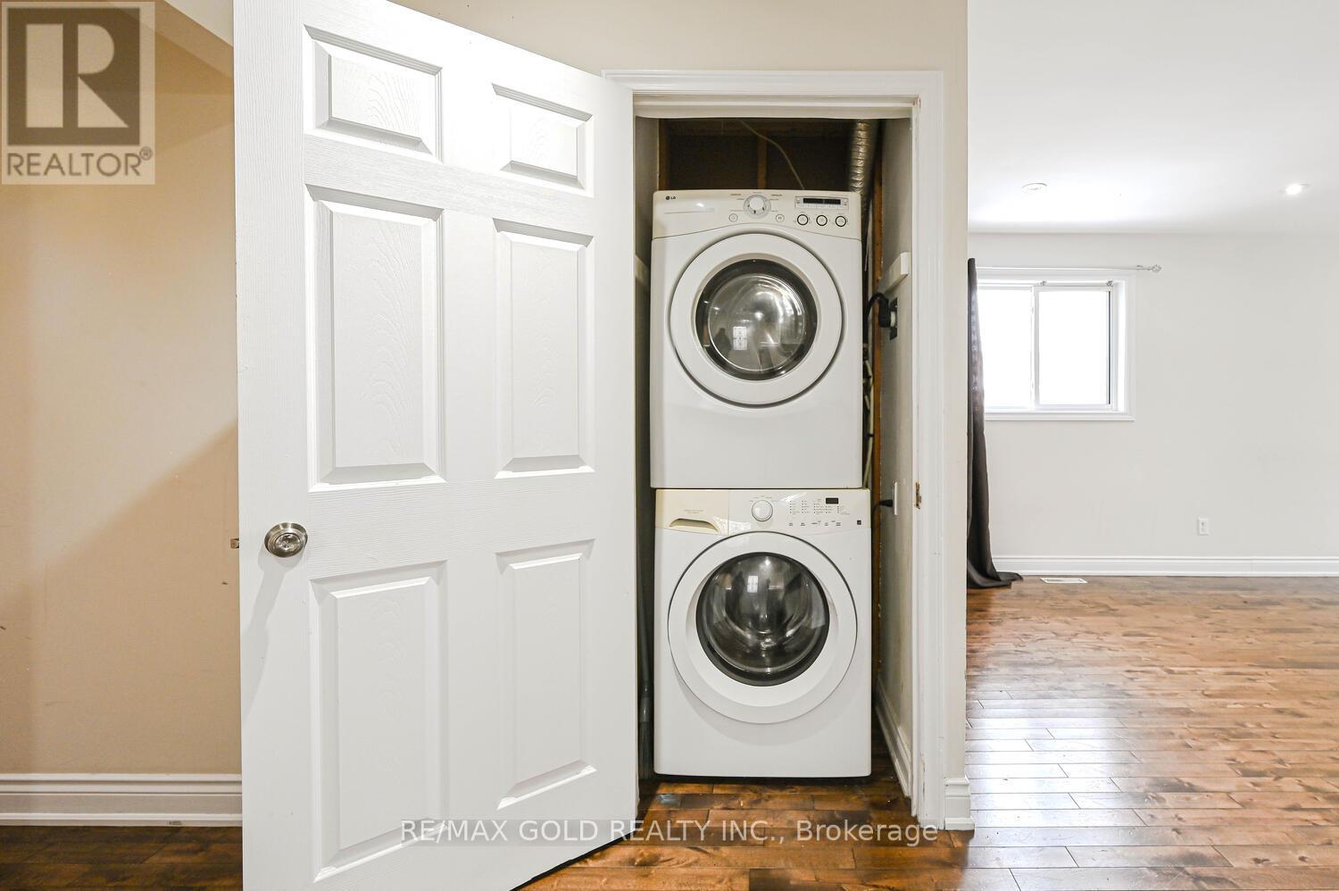 228 Martindale Crescent, Brampton, Ontario  L6X 2V2 - Photo 13 - W12590034