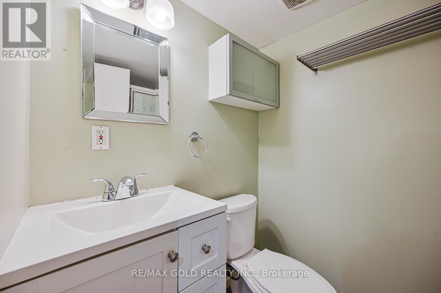 228 Martindale Crescent, Brampton, Ontario  L6X 2V2 - Photo 26 - W12590034