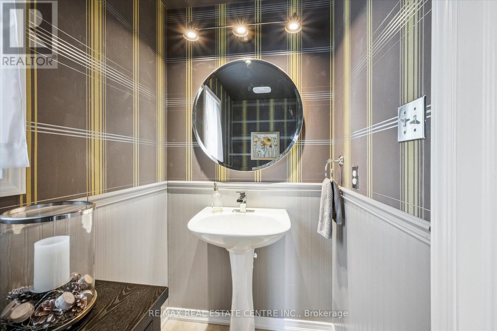 169 Starlight Avenue, Woolwich, Ontario  N0B 1M0 - Photo 8 - X12601064