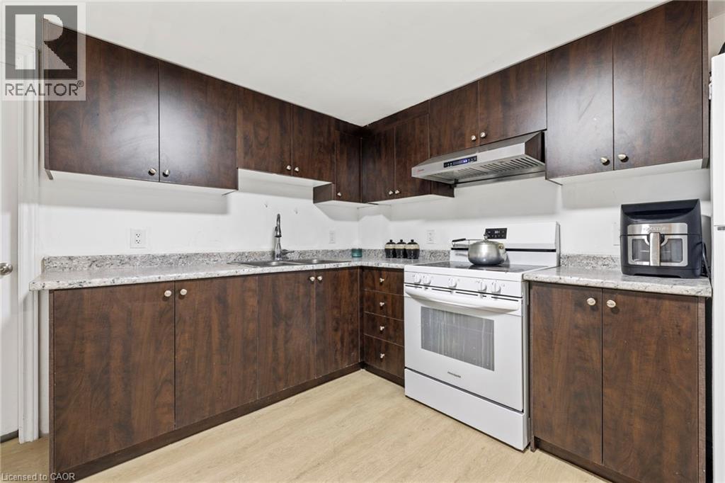 19 Winthrop Place, Stoney Creek, Ontario  L8G 3M3 - Photo 34 - 40787042