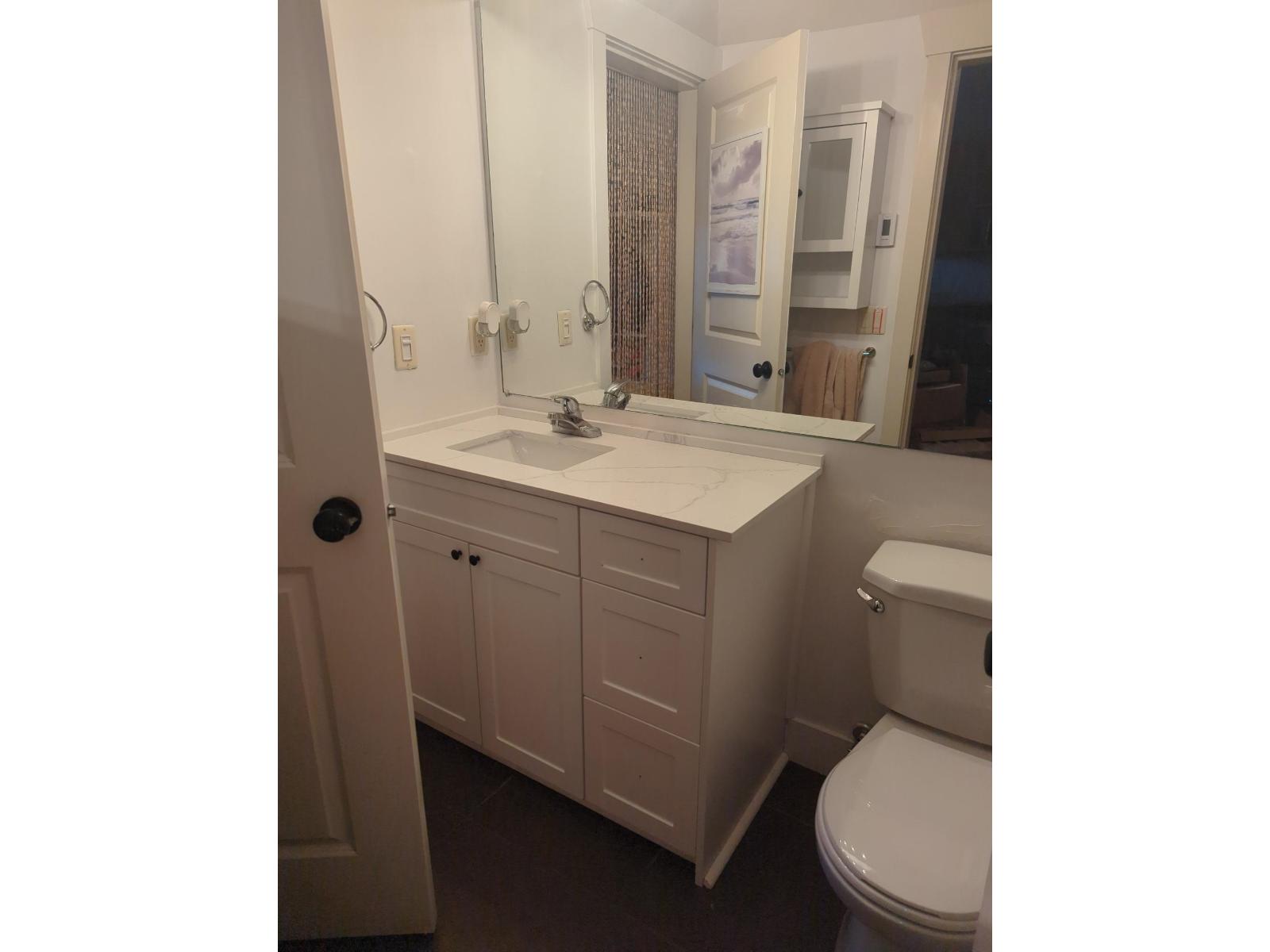 407 45893 Chesterfield Avenue, Chilliwack Downtown, Chilliwack, British Columbia  V2P 1M5 - Photo 11 - R3022047