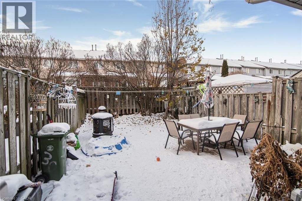 28 Perthshire Court, Hamilton, Ontario L9B 2H1 - Photo 43 - 40792291