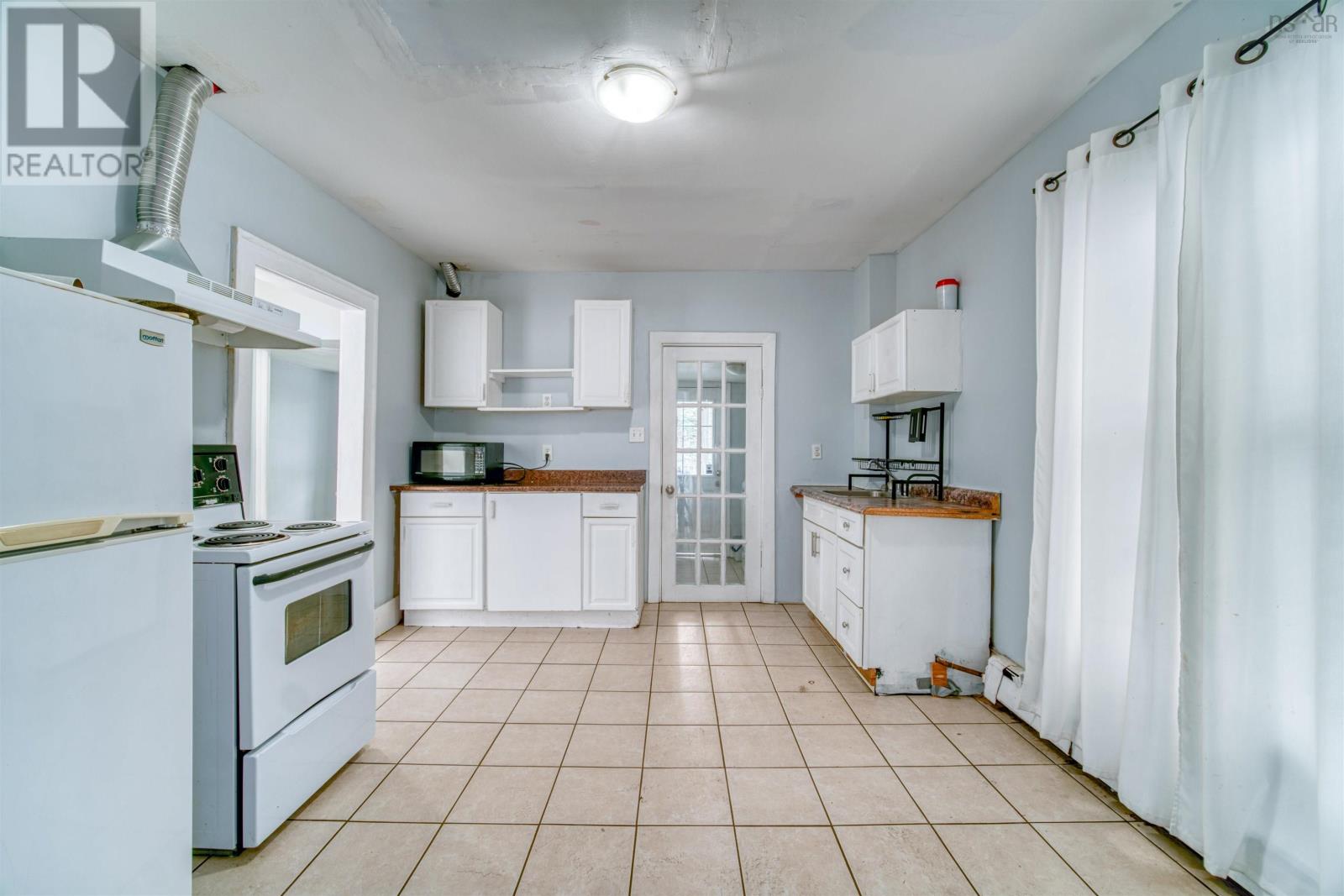 20-22 Coronet Avenue, Halifax, Nova Scotia  B3N 1L5 - Photo 5 - 202529044