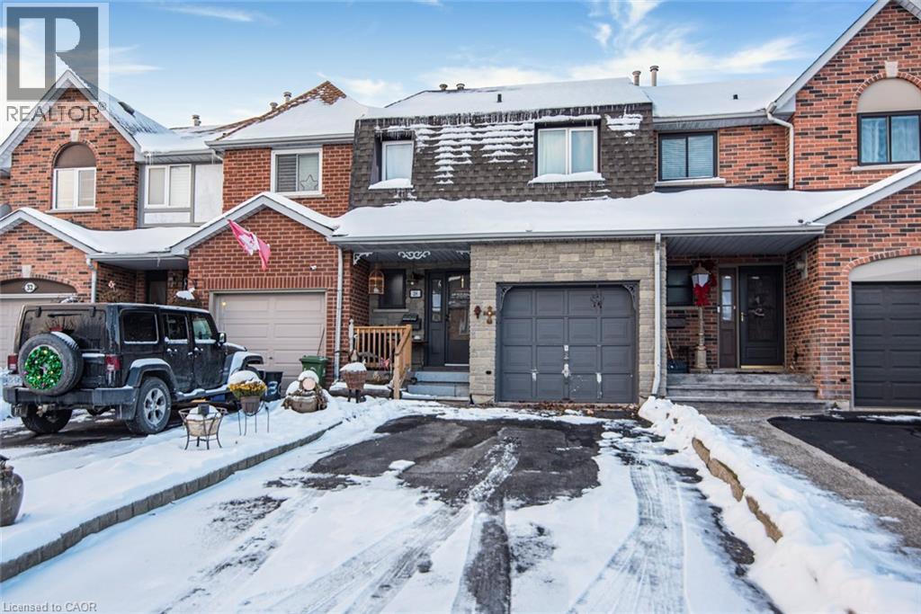 28 Perthshire Court, Hamilton, Ontario L9B 2H1 - Photo 2 - 40792291