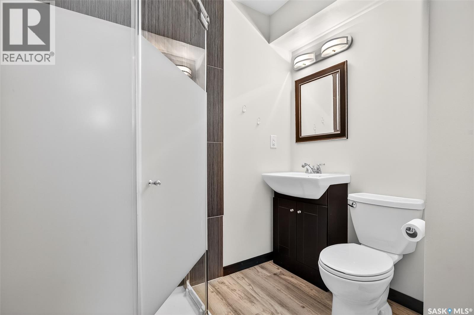 1125 8th Avenue Nw, Moose Jaw, Saskatchewan  S6H 4G4 - Photo 31 - SK025194