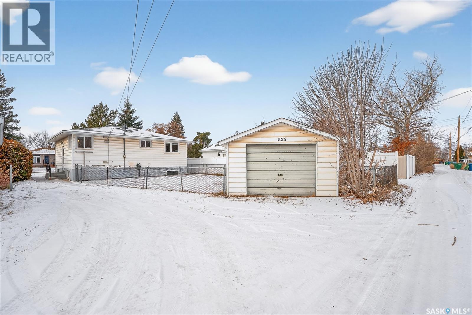 1125 8th Avenue Nw, Moose Jaw, Saskatchewan  S6H 4G4 - Photo 34 - SK025194