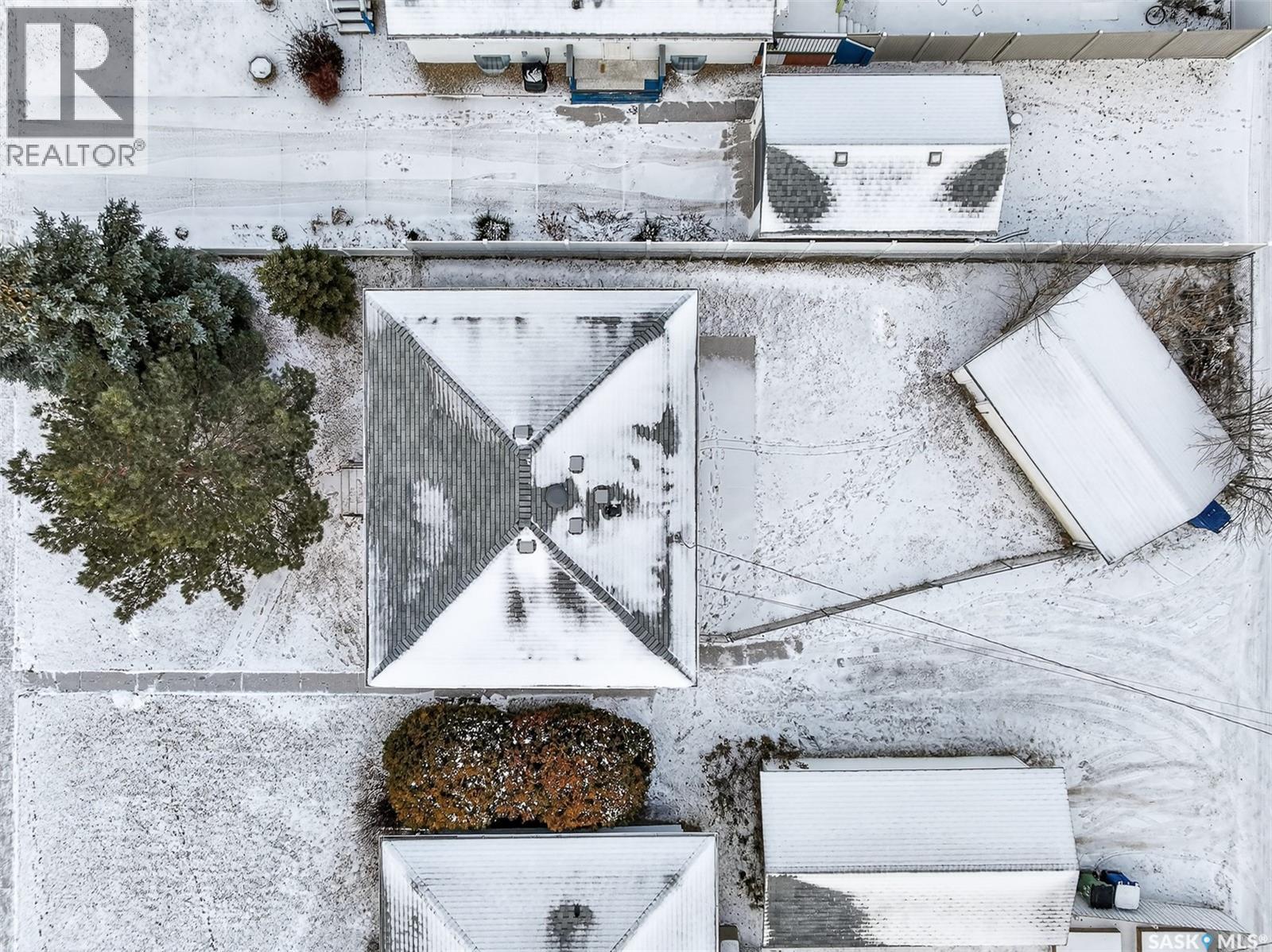 1125 8th Avenue Nw, Moose Jaw, Saskatchewan  S6H 4G4 - Photo 4 - SK025194