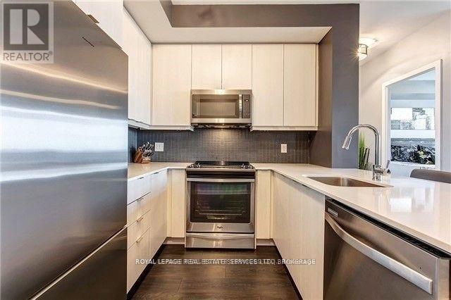 1001 - 4633 Glen Erin Drive, Mississauga, Ontario  L5M 0Y6 - Photo 8 - W12603866