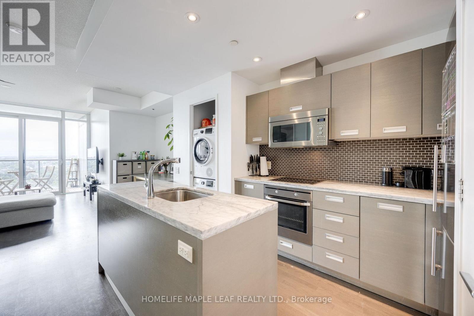 2102 - 88 Park Lawn Road, Toronto, Ontario  M8Y 0B5 - Photo 5 - W12603868