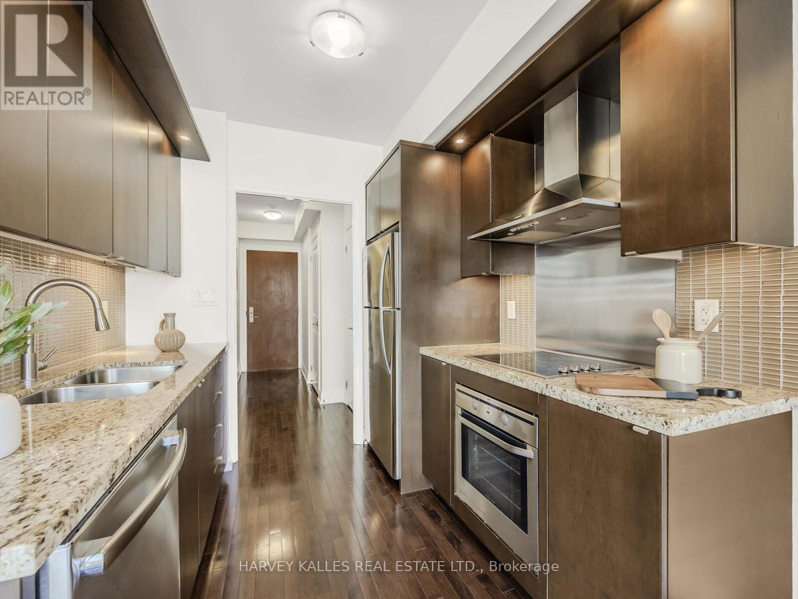 606 - 1430 Yonge Street, Toronto, Ontario  M4T 1Y6 - Photo 12 - C12446888