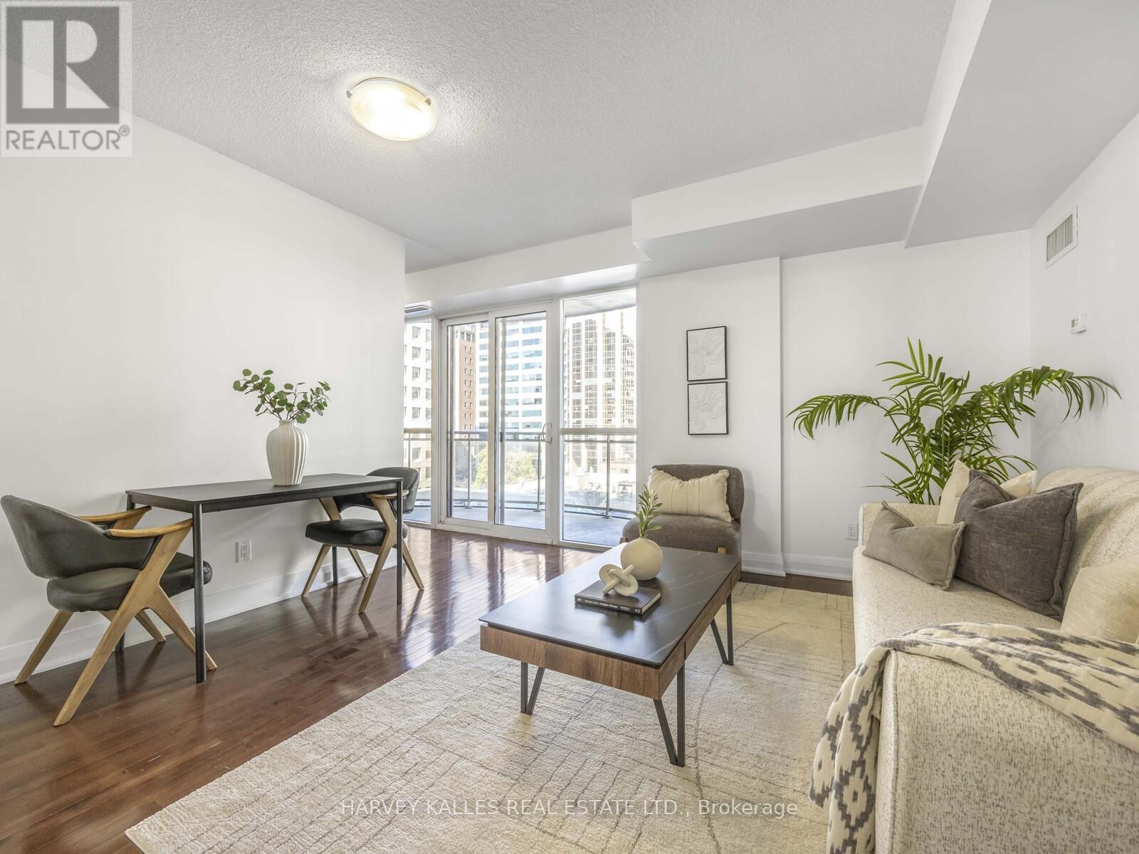 606 - 1430 Yonge Street, Toronto, Ontario  M4T 1Y6 - Photo 3 - C12446888