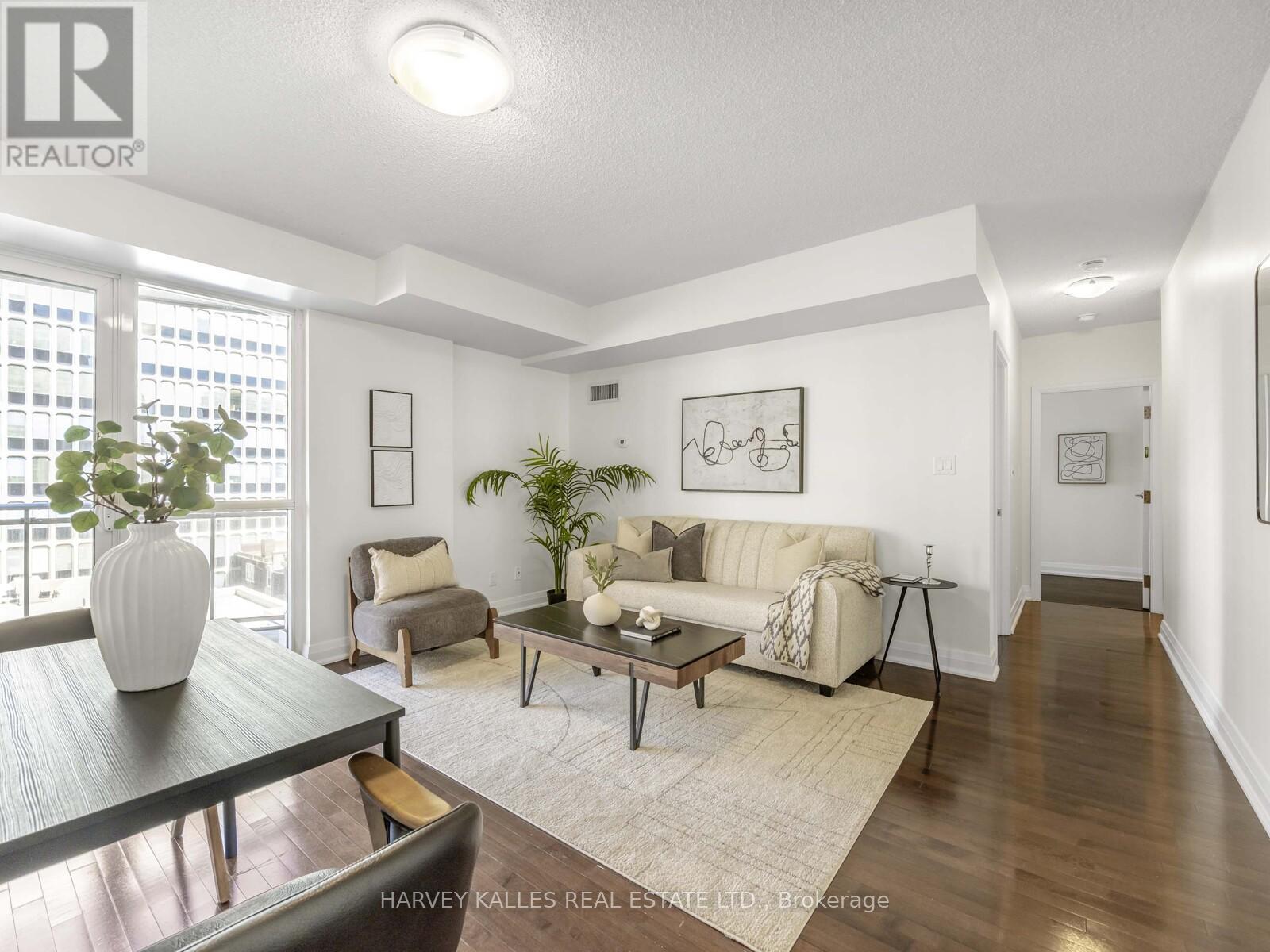 606 - 1430 Yonge Street, Toronto, Ontario  M4T 1Y6 - Photo 4 - C12446888