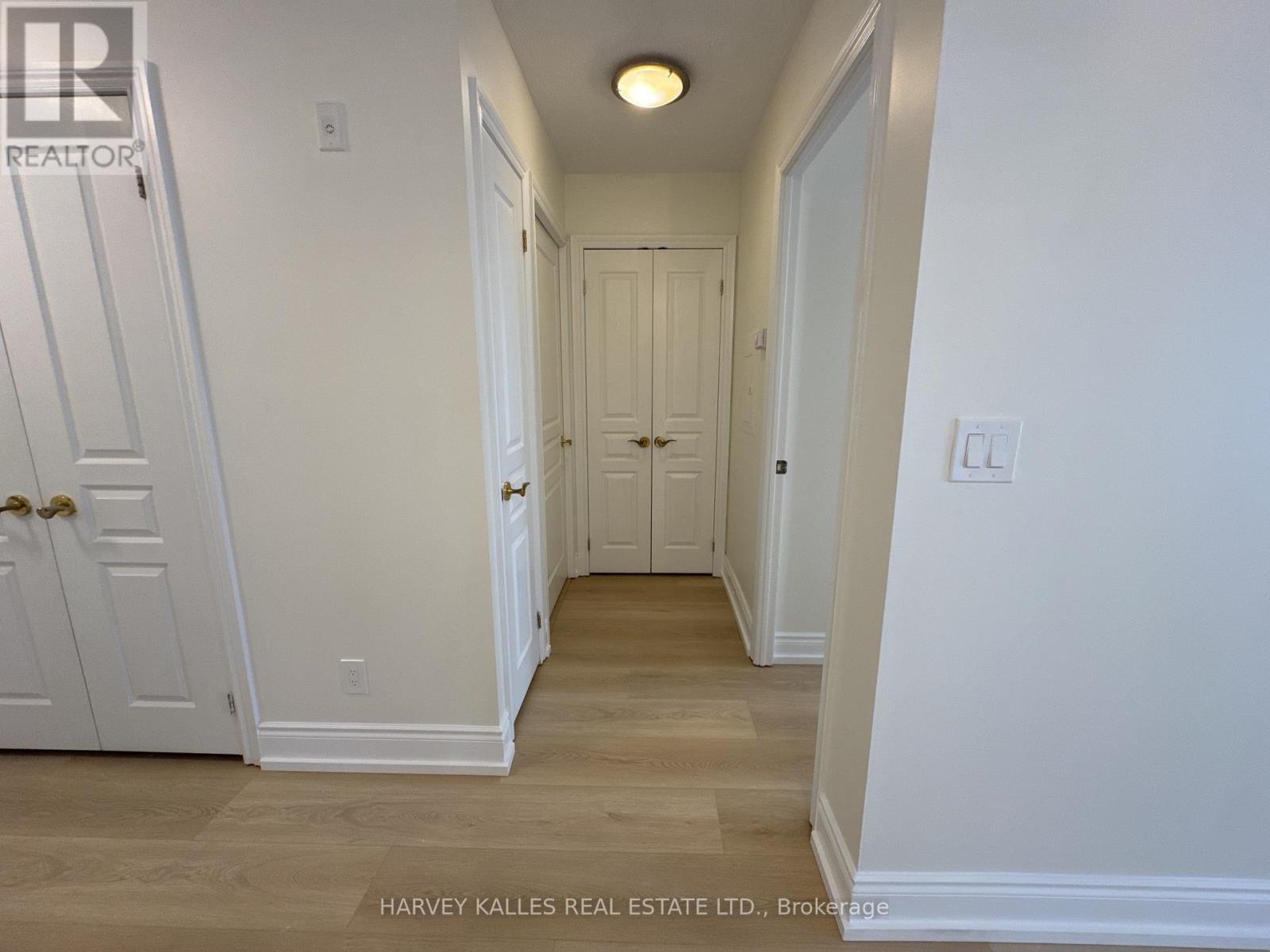 312 - 1 Balmoral Avenue, Toronto, Ontario  M4V 3B9 - Photo 15 - C12603836