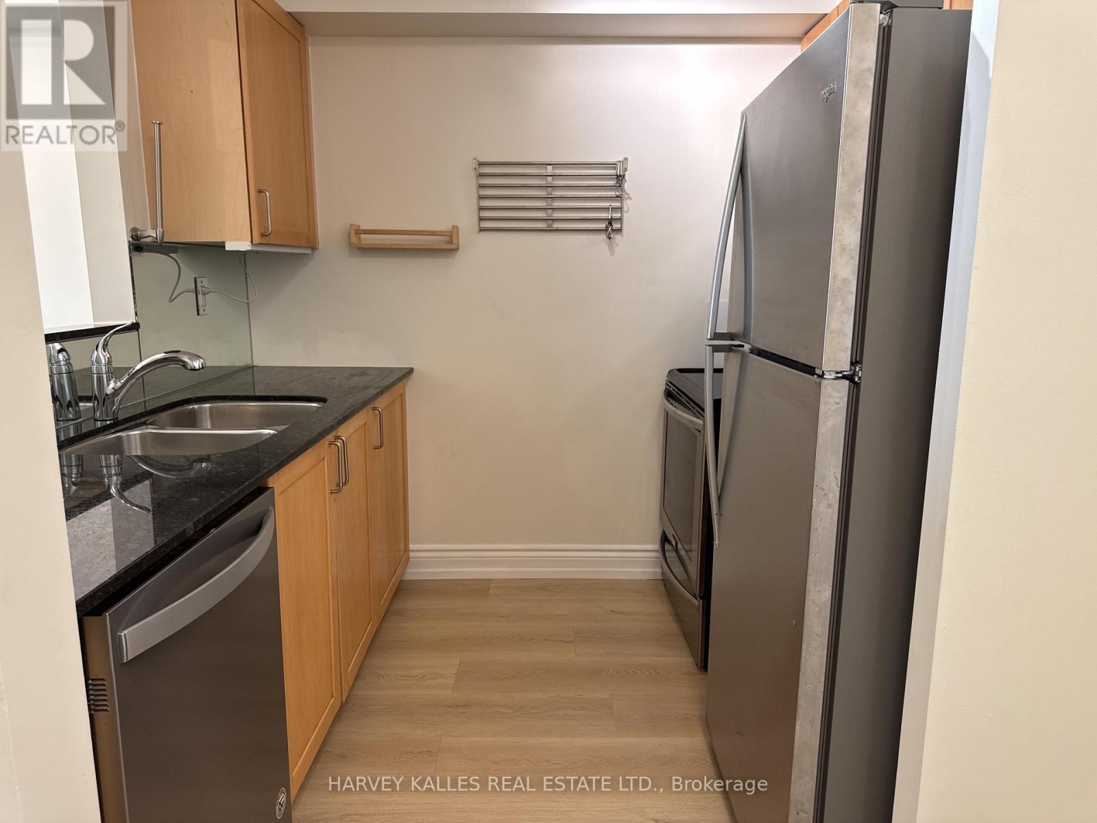 312 - 1 Balmoral Avenue, Toronto, Ontario  M4V 3B9 - Photo 11 - C12603836