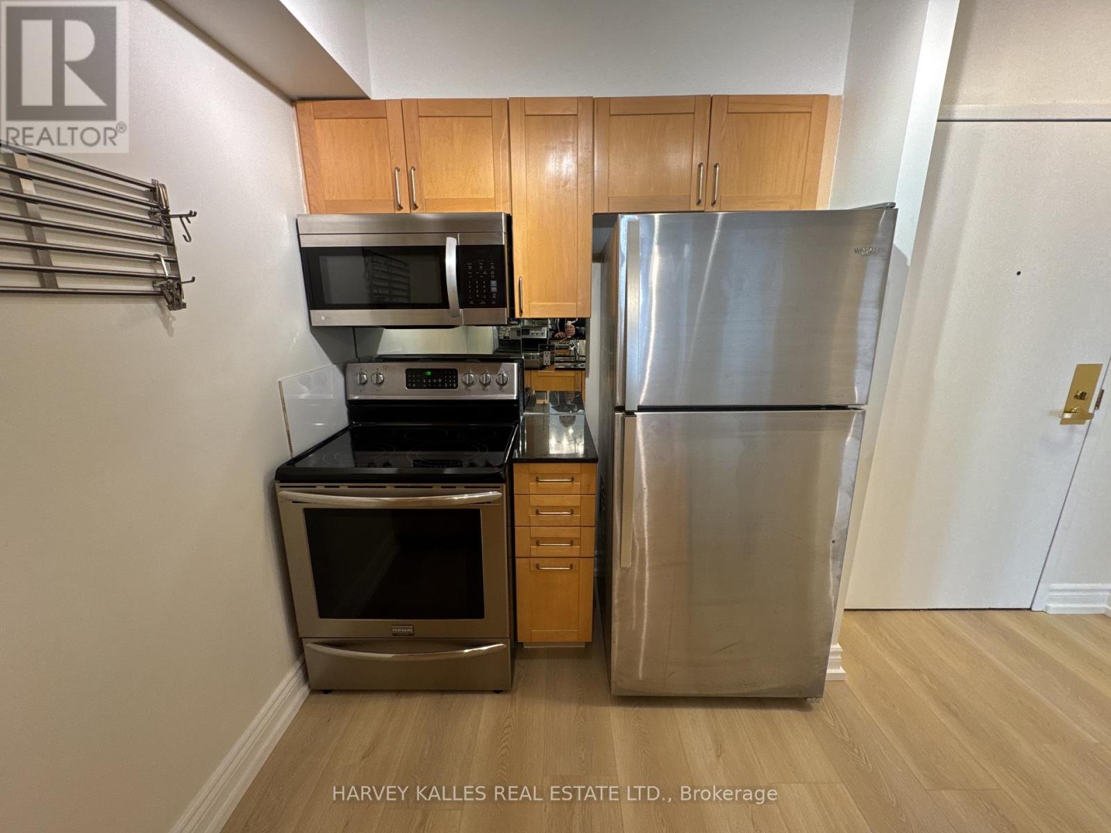 312 - 1 Balmoral Avenue, Toronto, Ontario  M4V 3B9 - Photo 13 - C12603836