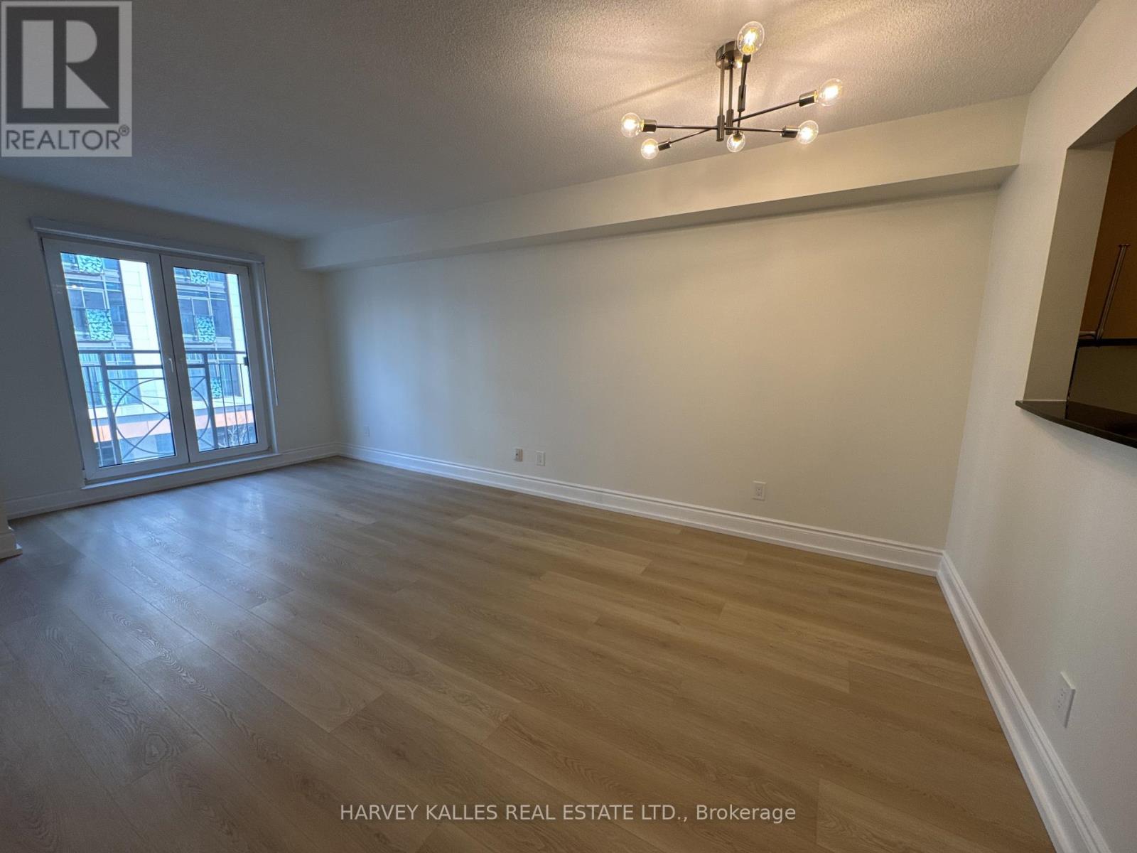 312 - 1 Balmoral Avenue, Toronto, Ontario  M4V 3B9 - Photo 8 - C12603836