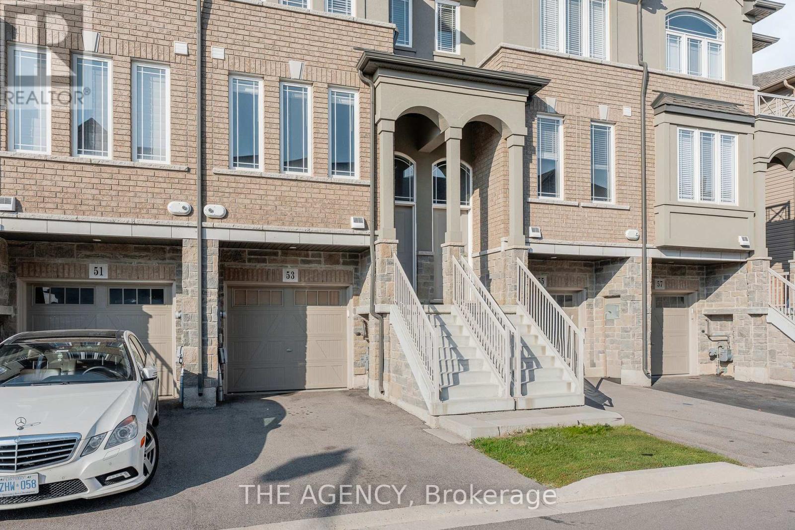 53 AQUARIUS CRESCENT, Hamilton, Ontario
