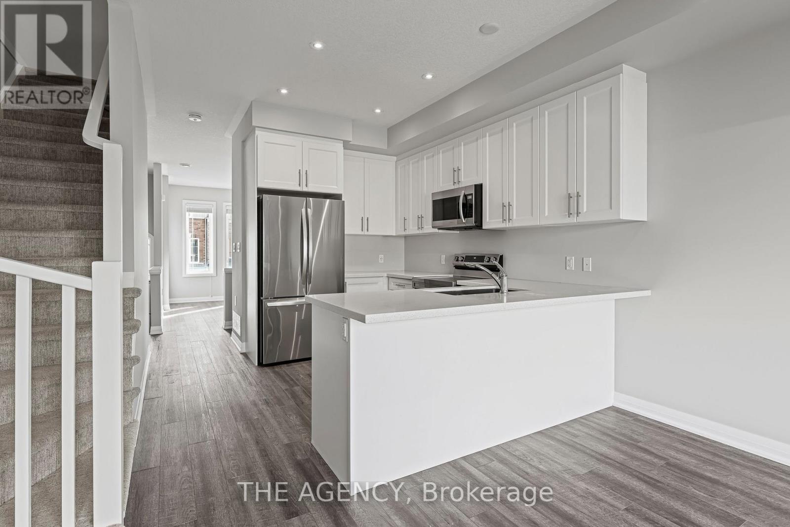 53 Aquarius Crescent, Hamilton, Ontario  L0R 1P0 - Photo 18 - X12603796