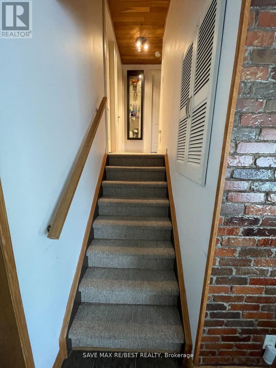 268 Manchester Road, Kitchener, Ontario  N2B 1A4 - Photo 23 - X12603876