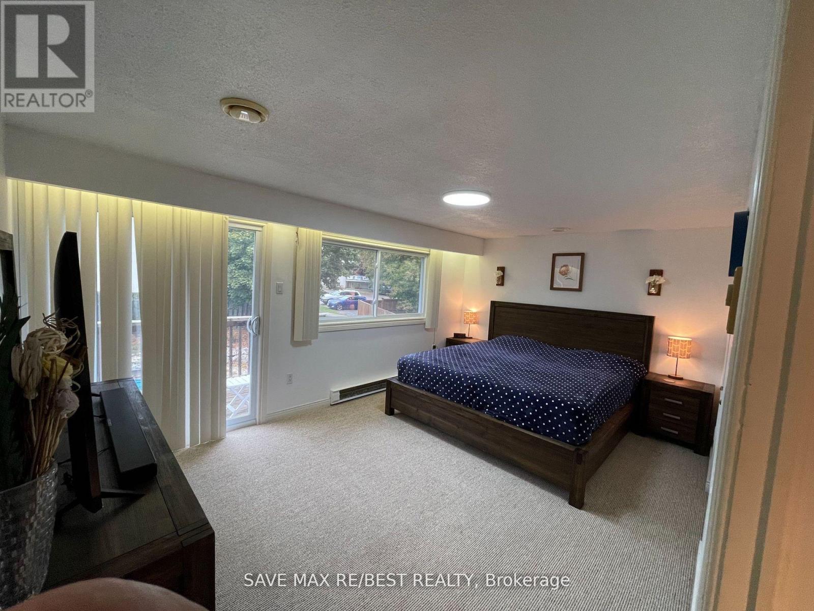 268 Manchester Road, Kitchener, Ontario  N2B 1A4 - Photo 25 - X12603876