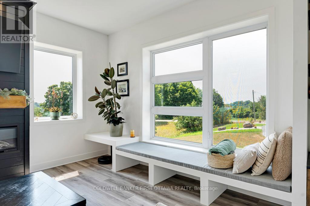 456 Pine Grove Road, Lanark Highlands, Ontario  K0G 1K0 - Photo 12 - X12425513