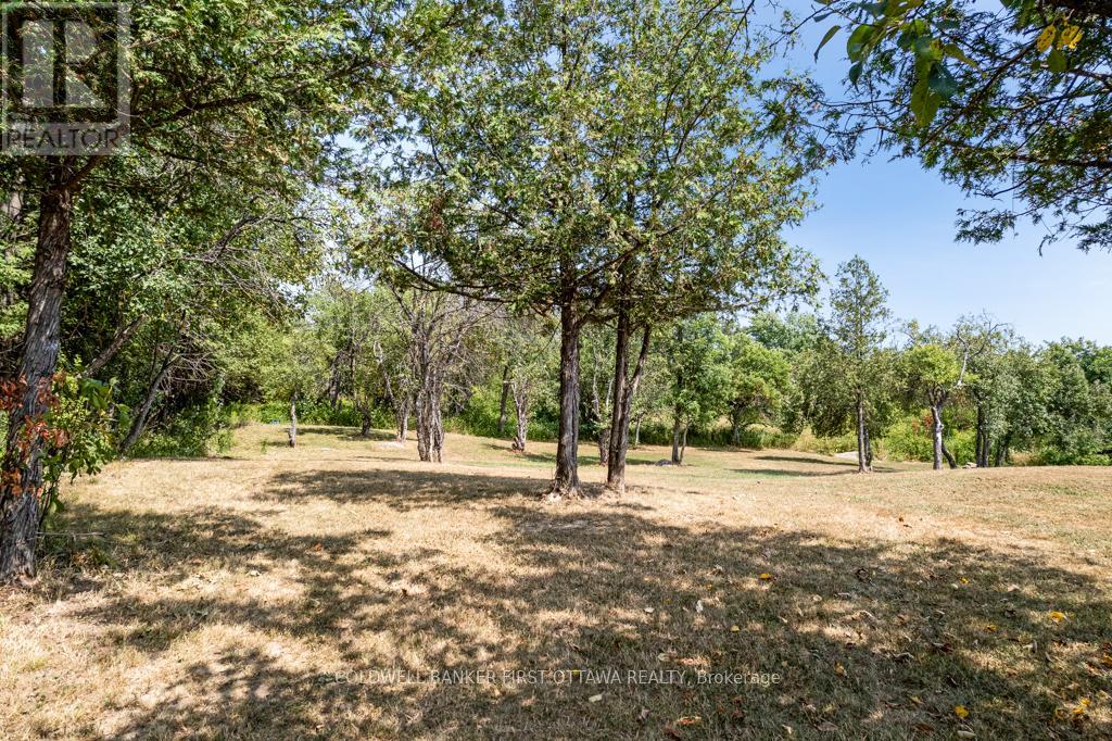 456 Pine Grove Road, Lanark Highlands, Ontario  K0G 1K0 - Photo 37 - X12425513