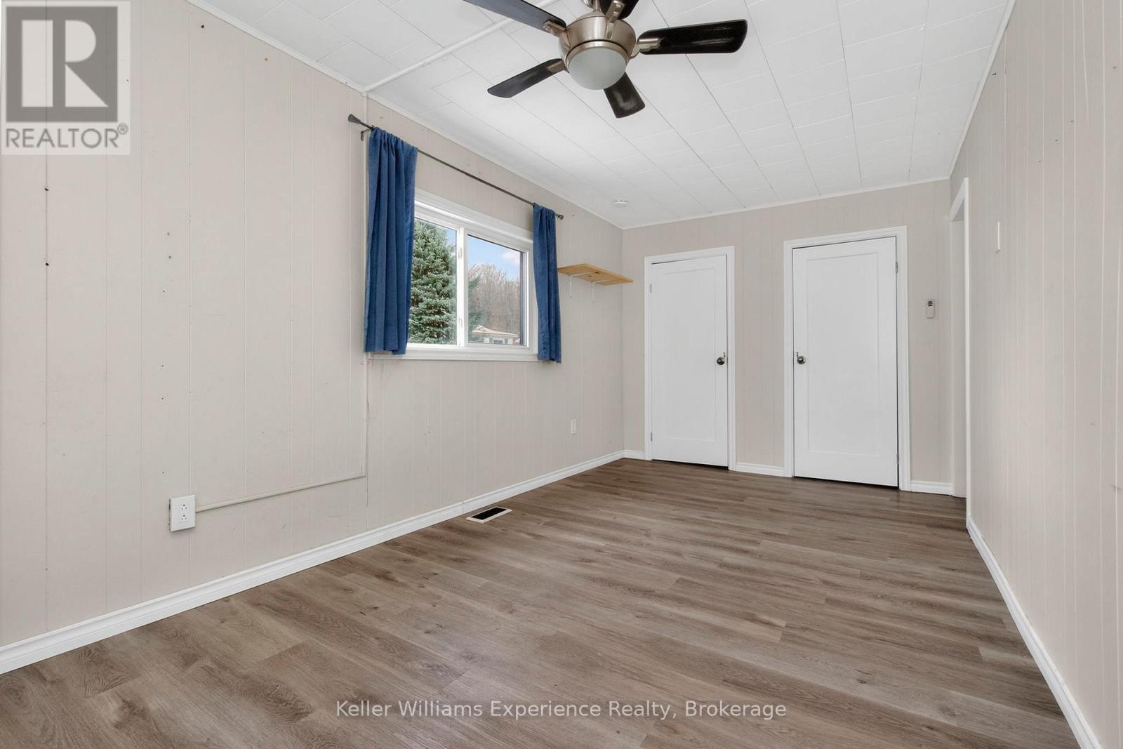 44 Yeo Street, Penetanguishene, Ontario  L9M 1C9 - Photo 11 - S12603918