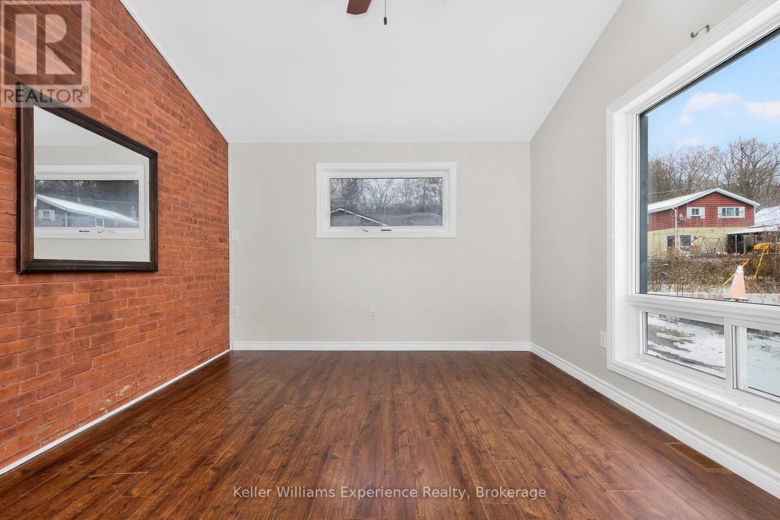 44 Yeo Street, Penetanguishene, Ontario  L9M 1C9 - Photo 25 - S12603918