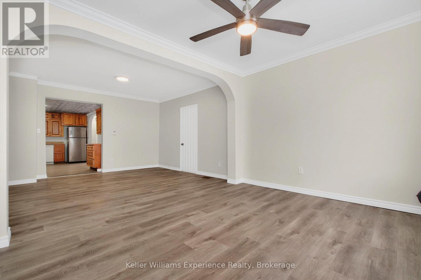 44 Yeo Street, Penetanguishene, Ontario  L9M 1C9 - Photo 34 - S12603918